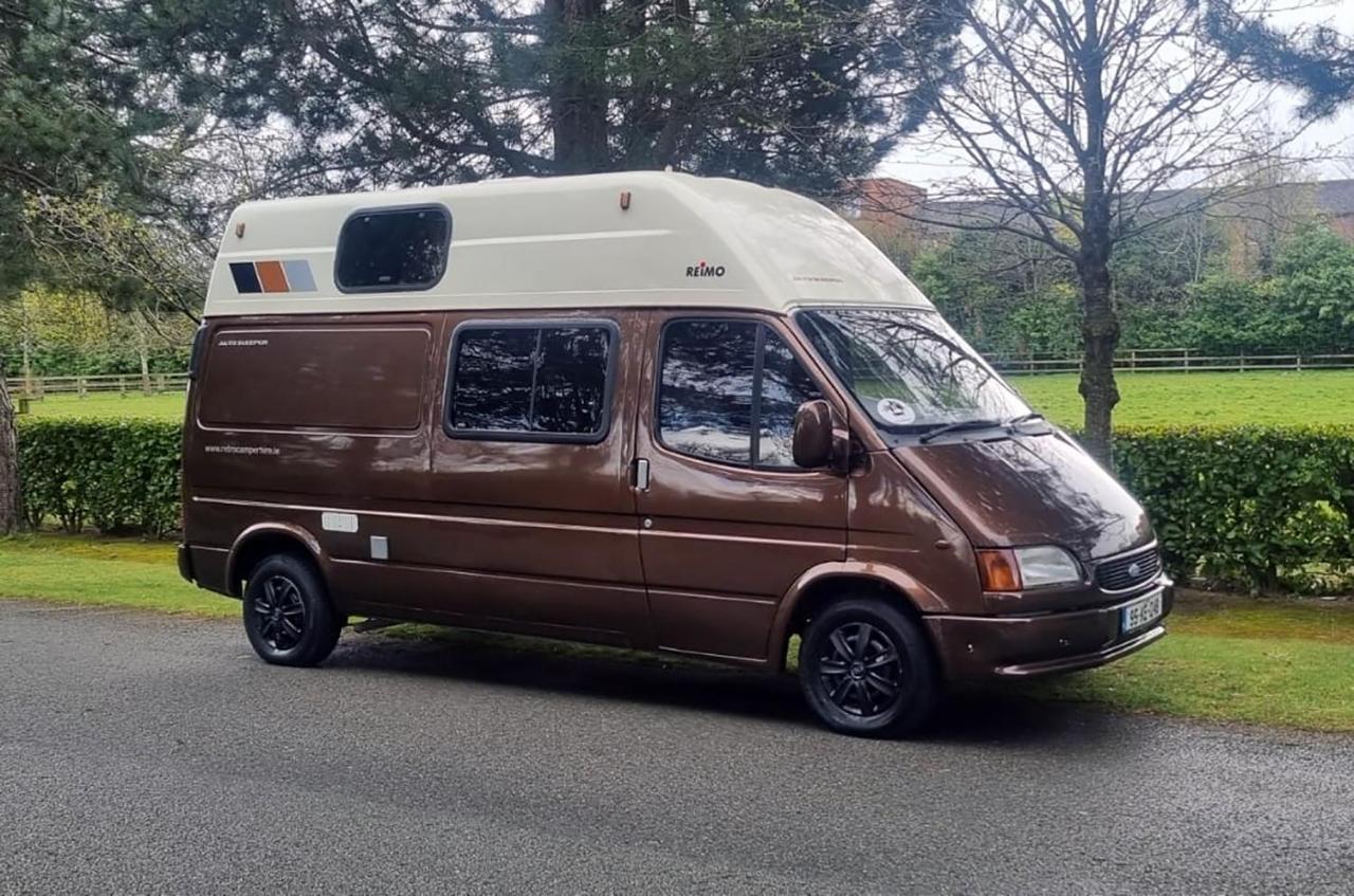 Retro Camper Hire Hotel Dublin Exterior photo