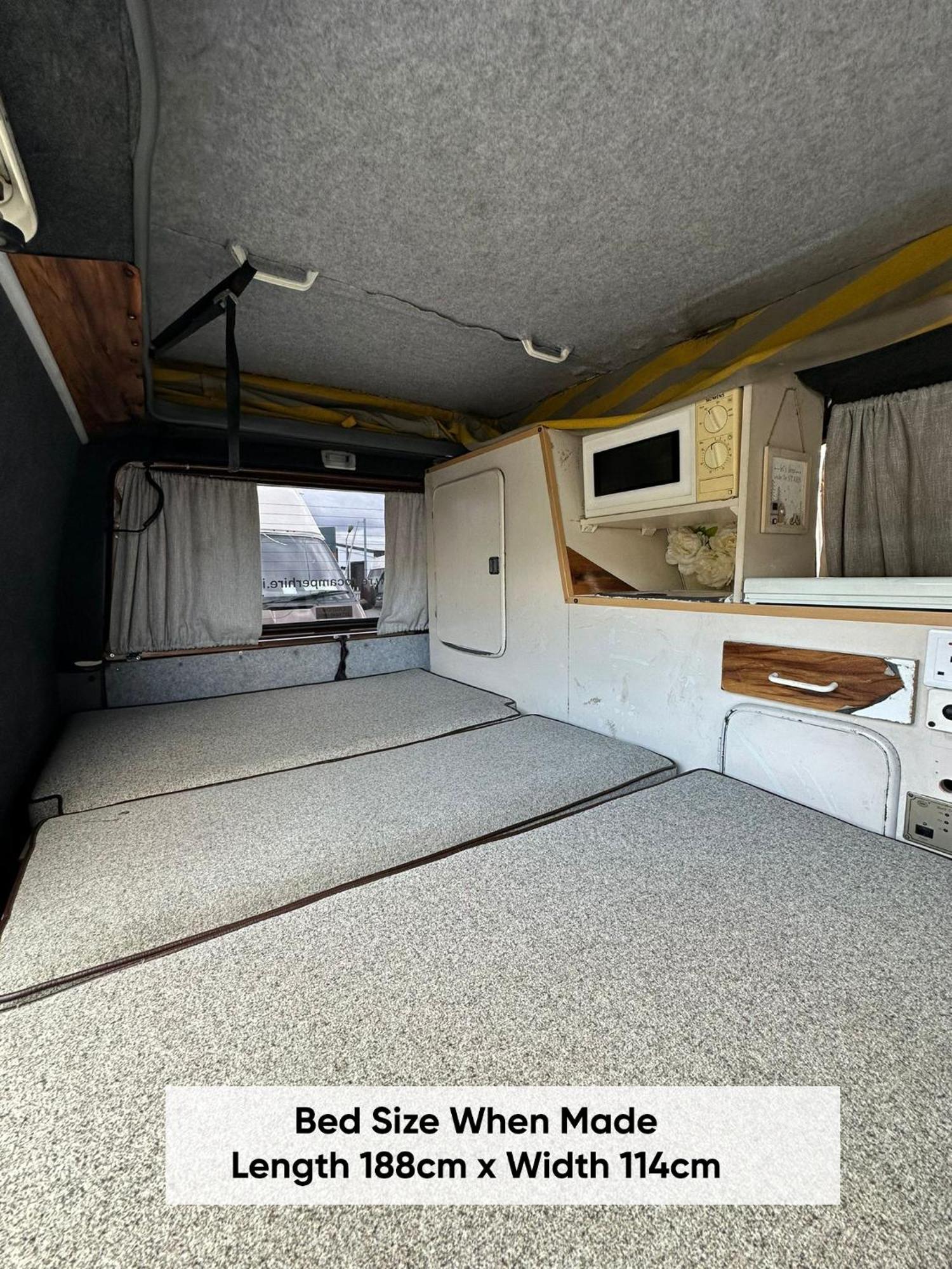 Retro Camper Hire Hotel Dublin Exterior photo